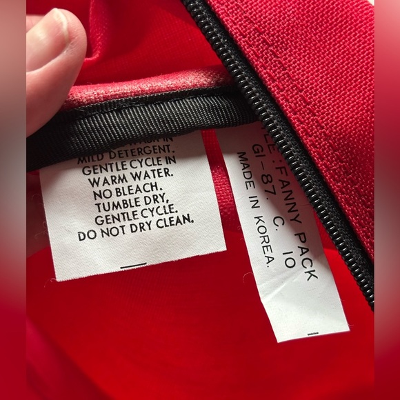 Kelty Red Waist Bag - Picture 5 of 9